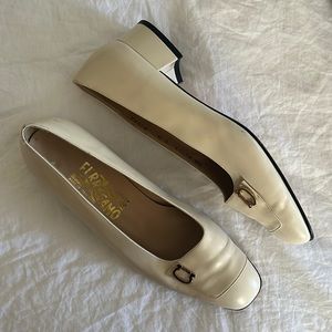 Salvatore Ferragamo Vintage Cream Loafers
